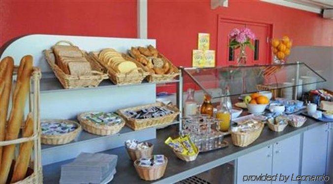 Ibis Styles Lyon Croix Rousse Hotell Restaurant bilde